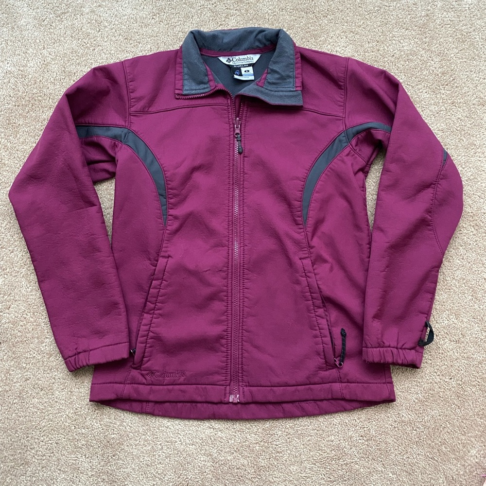 Soft shell Columbia jacket